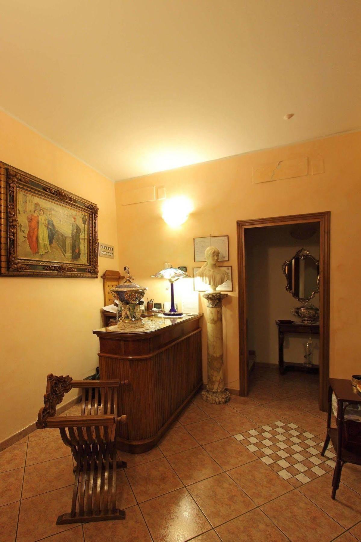 Hotel Margaret Firenze Bagian luar foto