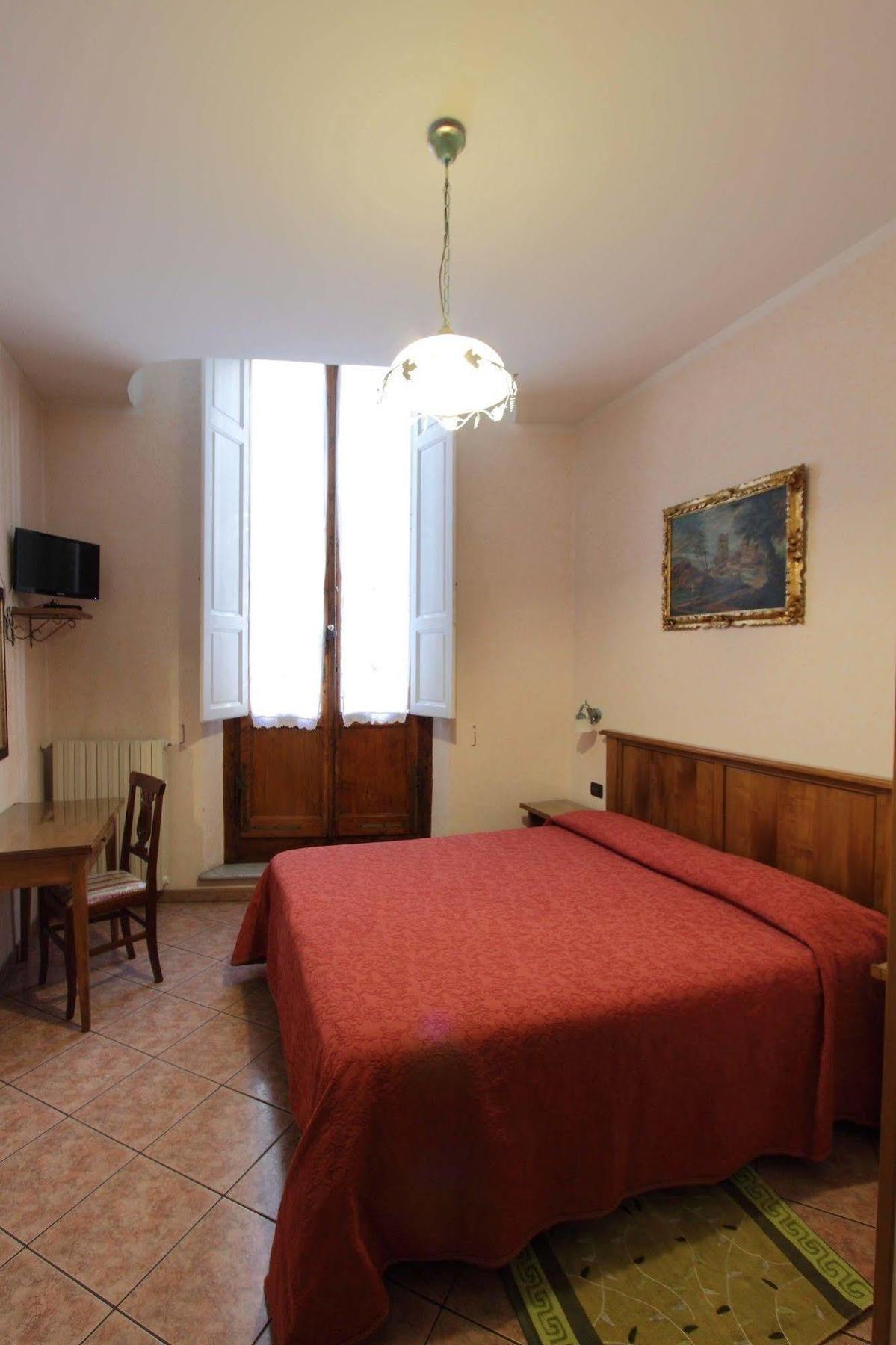 Hotel Margaret Firenze Bagian luar foto